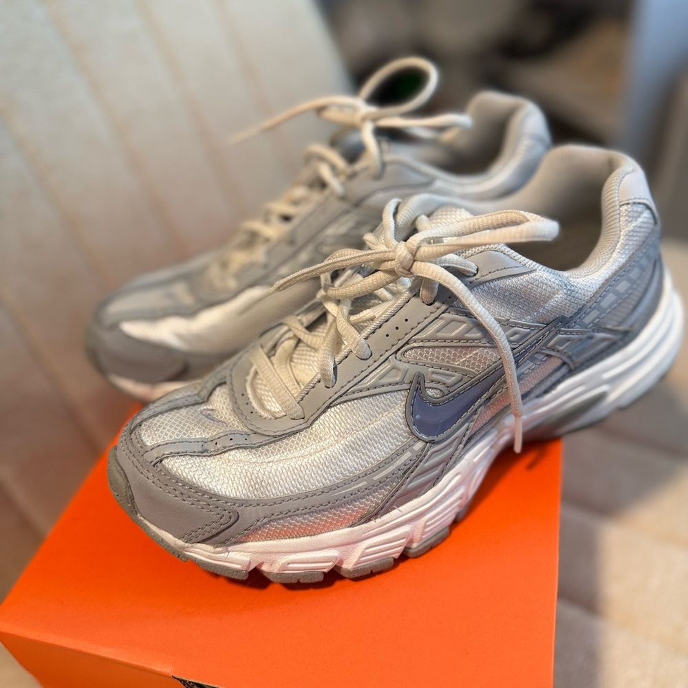 Nike Womens WMNS Nike Initiator - Picture 2 of 6